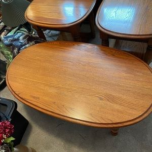 Beautiful solid oak coffee and end tables